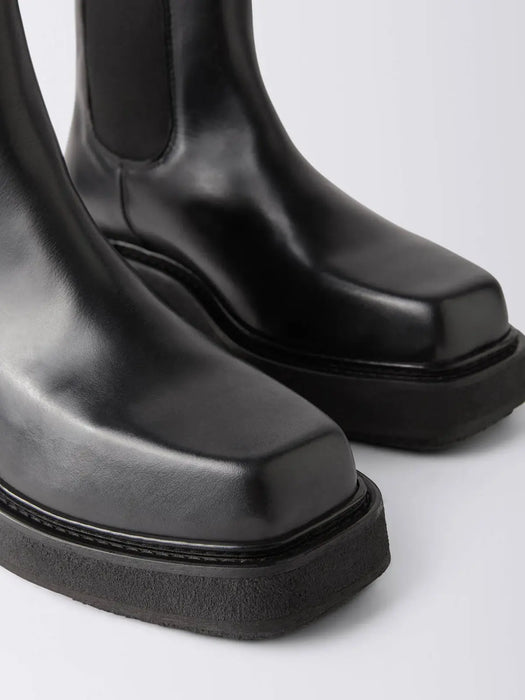Ortega II Leather Black