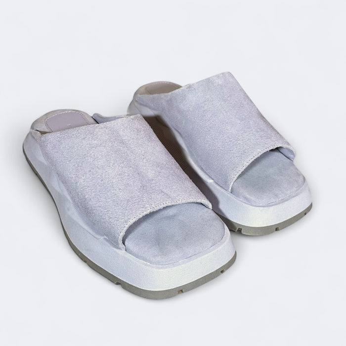Sensa Suede Iris