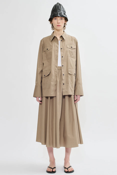 Relaxed shirt with patch pockets beige