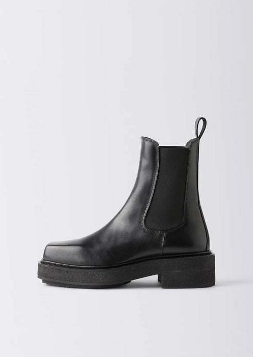 Ortega II Leather Black