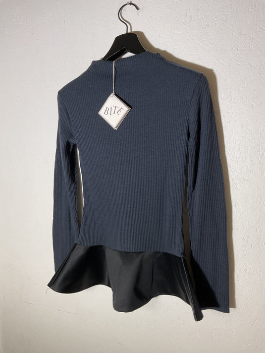 Petal Rib Top