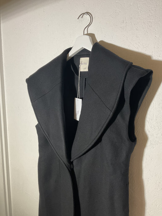 Sleeveless Heavy Wool Coat