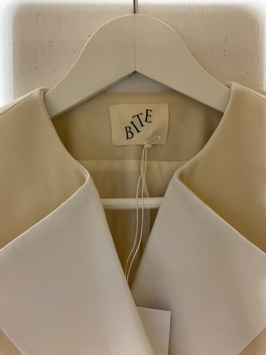 Polus Tuxe Jacket