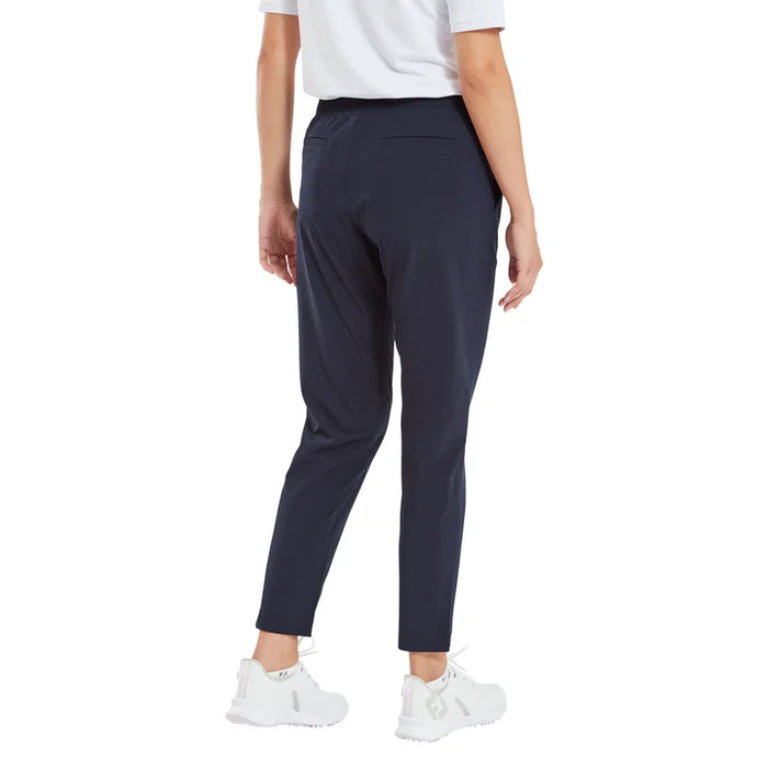 Lightweight Cropped Pant