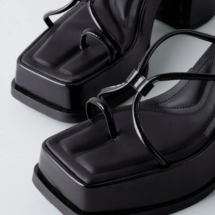Olympia Black