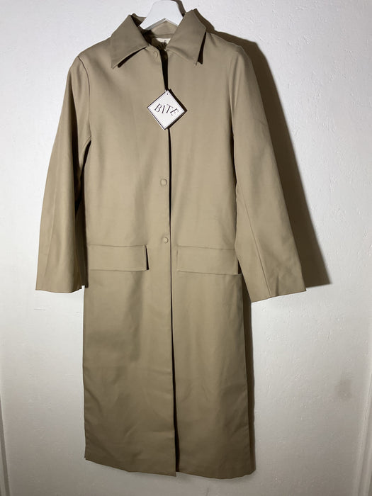 Collar Coat with Side Slit