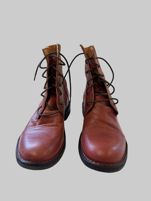 ELIOS Rose Leather Ankle Boot