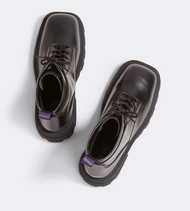 Michigan Leather Black