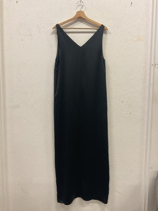 Sleeveless V Silk Dress