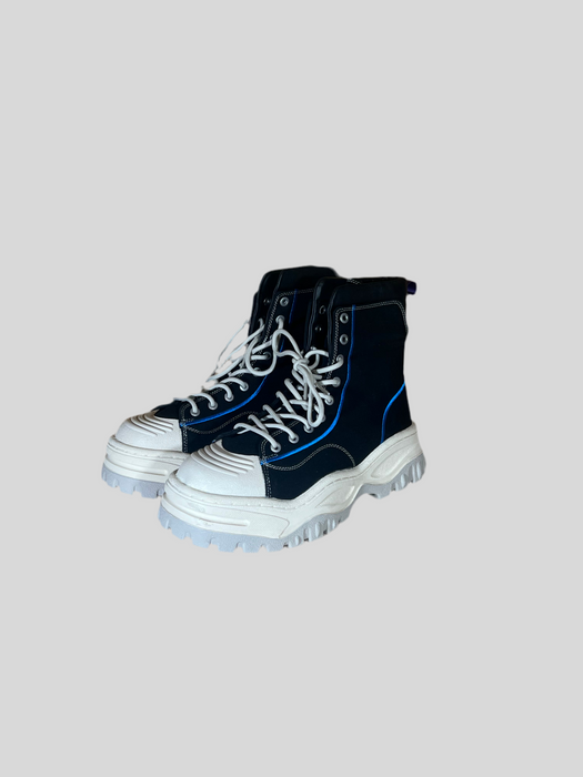 Sample Boots