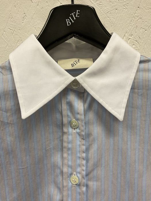 Cotton Shirt with White Collar.