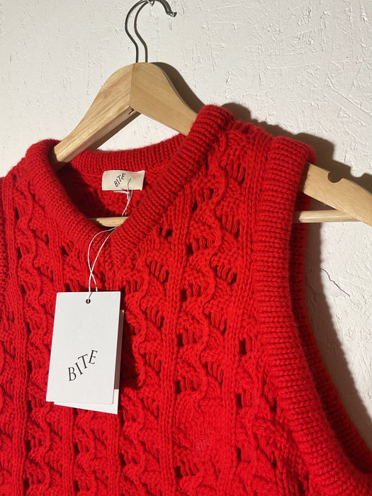 Knitted Cable Wool Vest