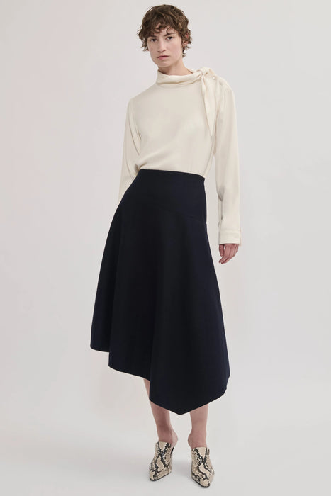 Full silhouette midi skirt