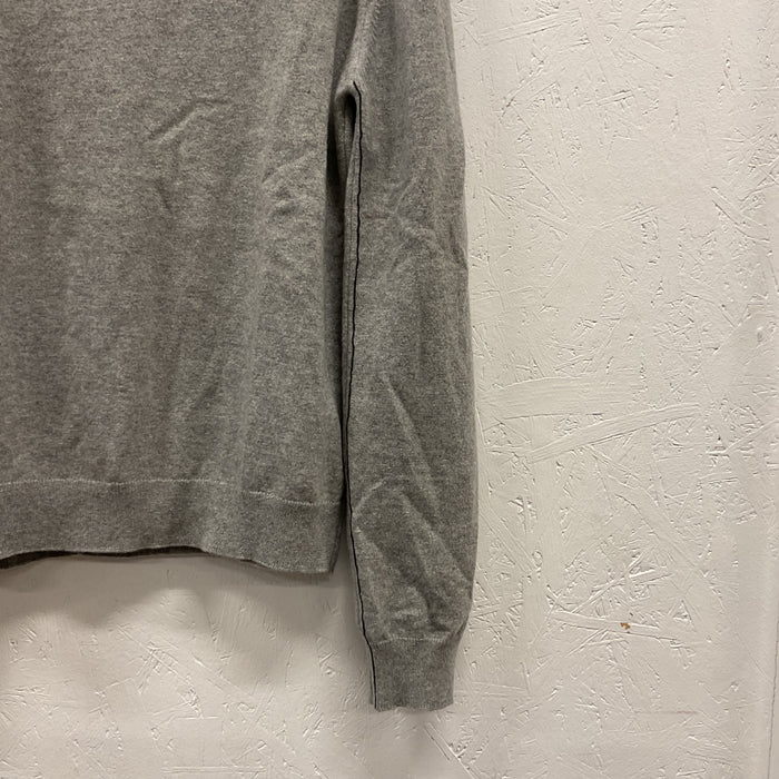 Grey cashmere sweater