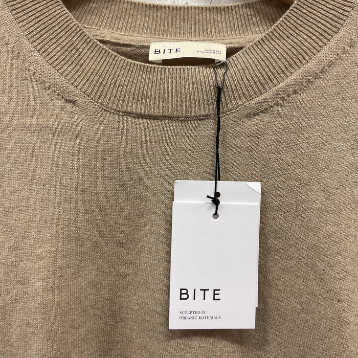 Beige cashmere sweater