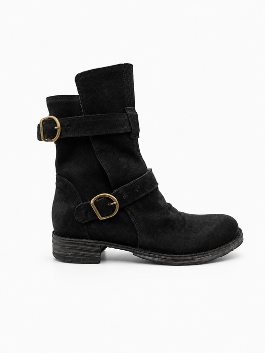 713 Black Suede Boot