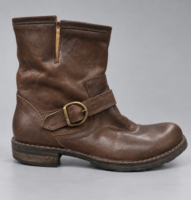 ELI Copper Ankle Boot