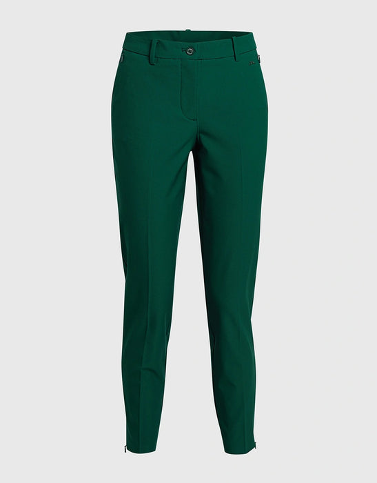 Pia Pant