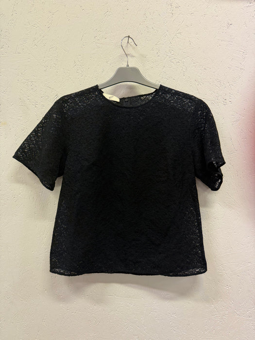 Lace top