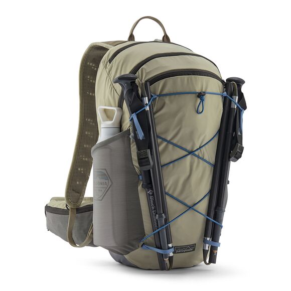 Terravia Pack 22L - Black
